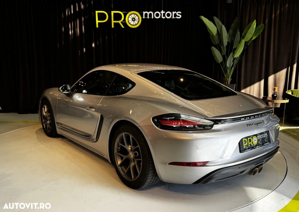 Porsche Cayman 718 T - 5