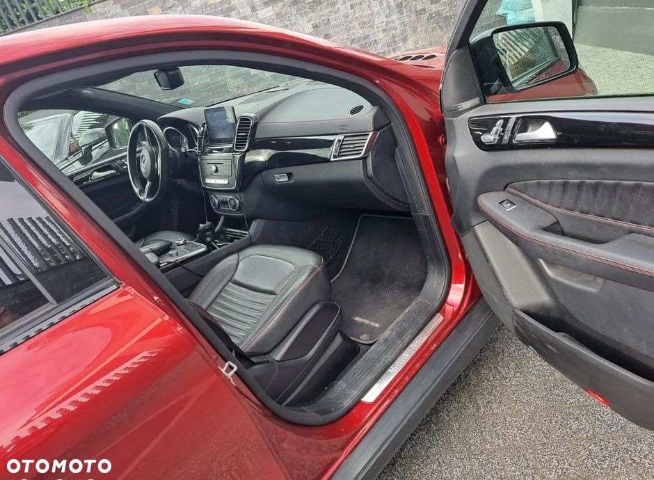 Mercedes-Benz GLE - 4