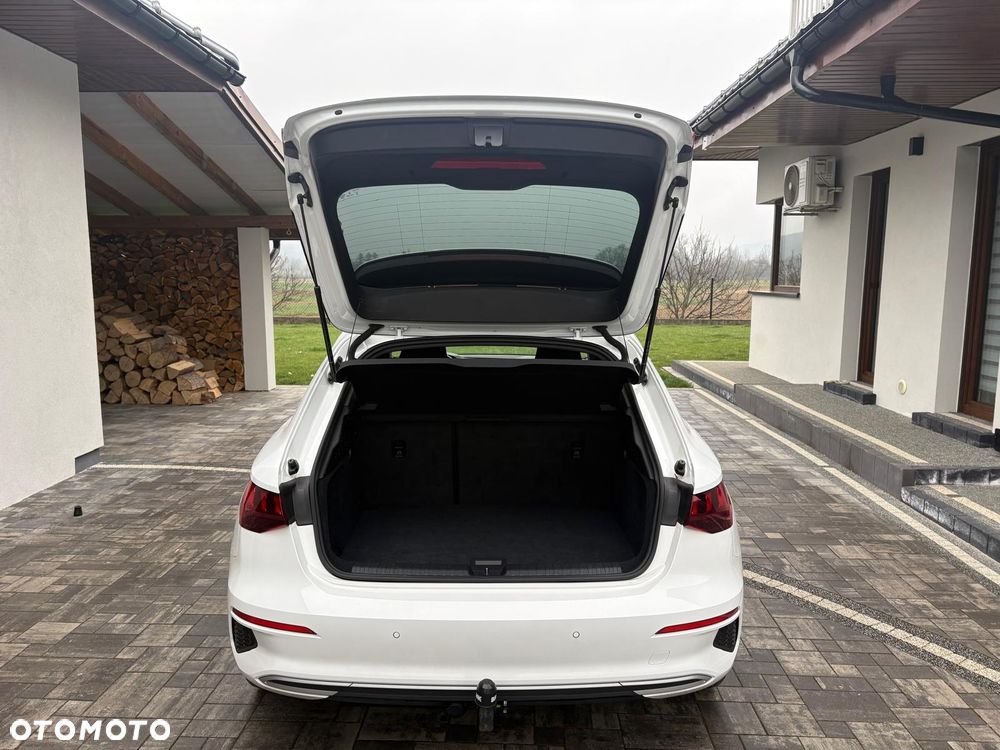 Audi A3 Sportback - 13