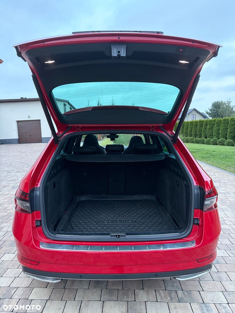 Skoda Superb 2.0 TDI SCR 4x4 Sportline DSG - 10