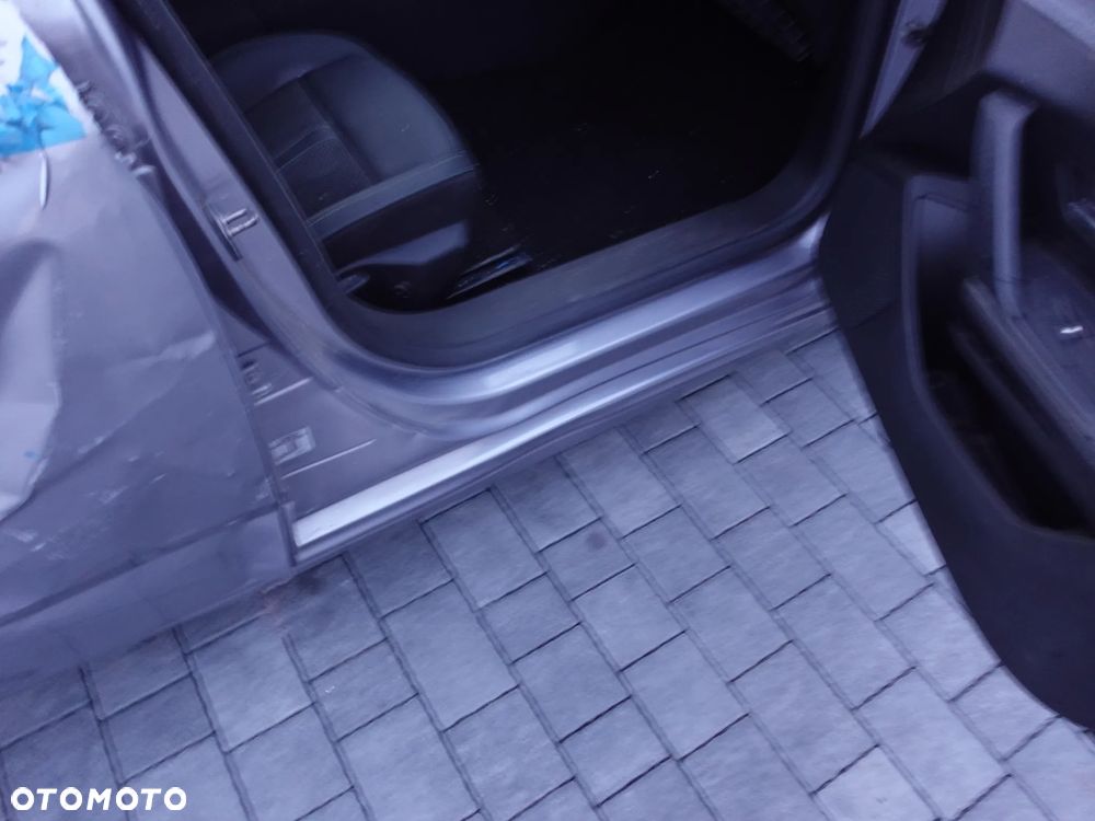 Peugeot 308 BlueHDi 130 EAT8 Active Pack - 8