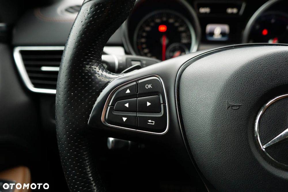 Mercedes-Benz GLE 350 d 4-Matic - 27