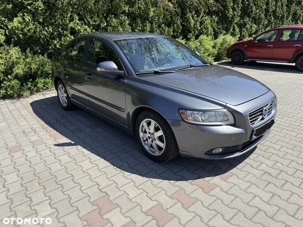Volvo S40 2.0 - 10