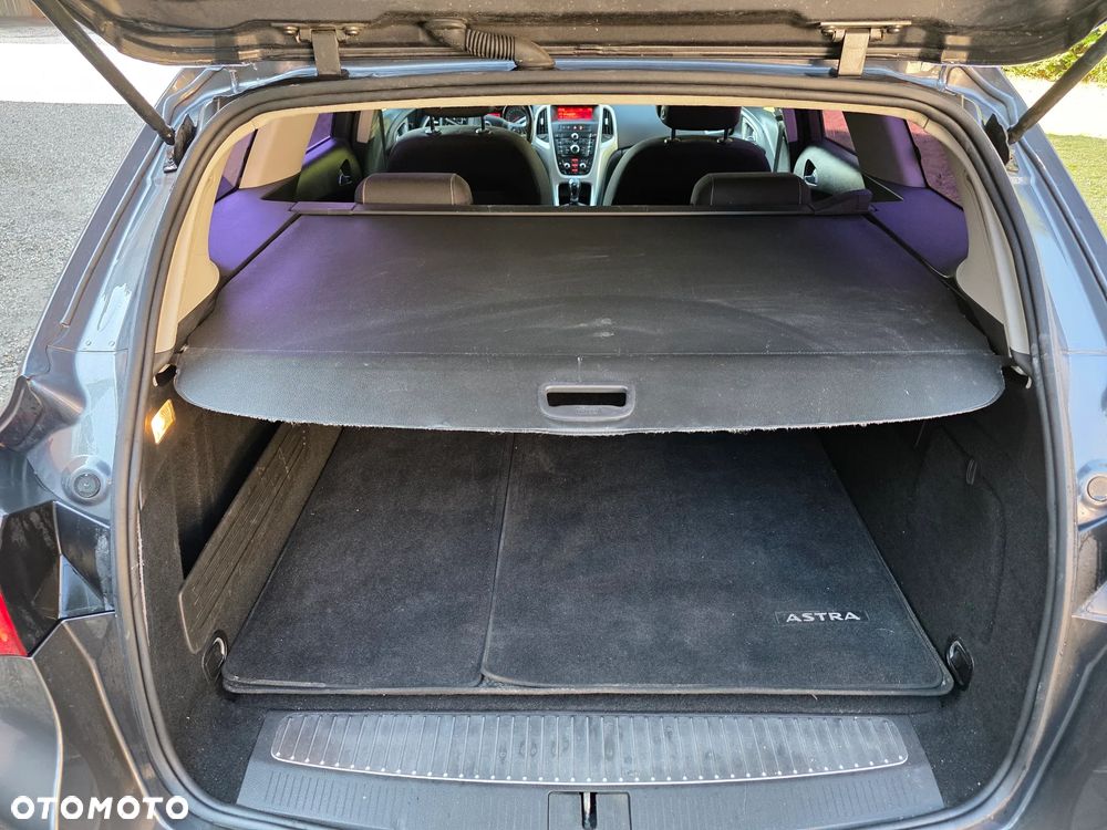 Opel Astra 1.4 Turbo Innovation - 11