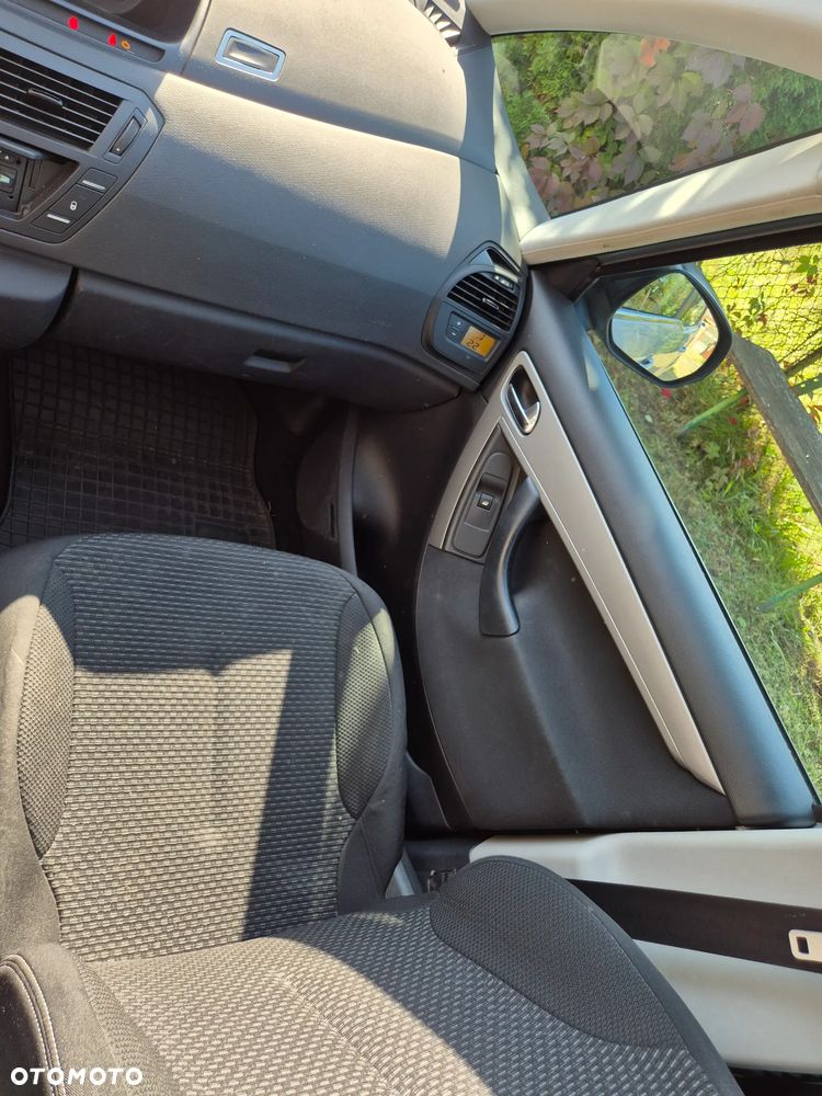 Citroën C4 Picasso - 13
