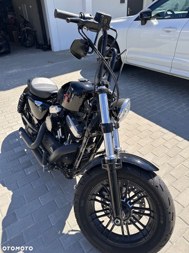 Harley-Davidson Sportster Forty-Eight - 12