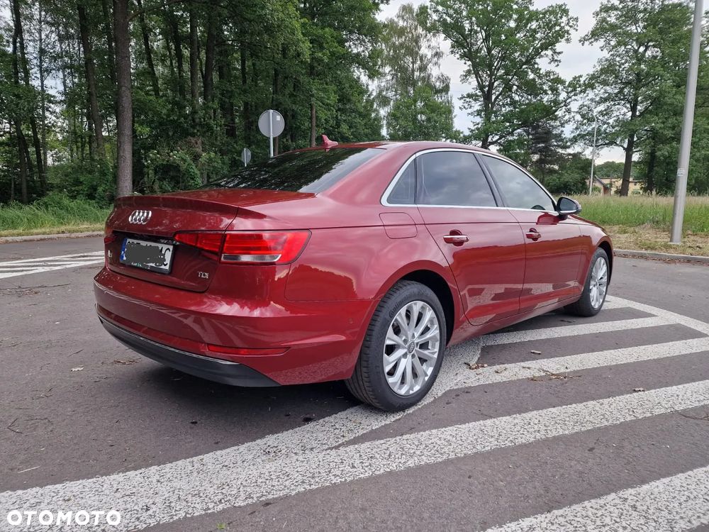 Audi A4 Limousine - 7