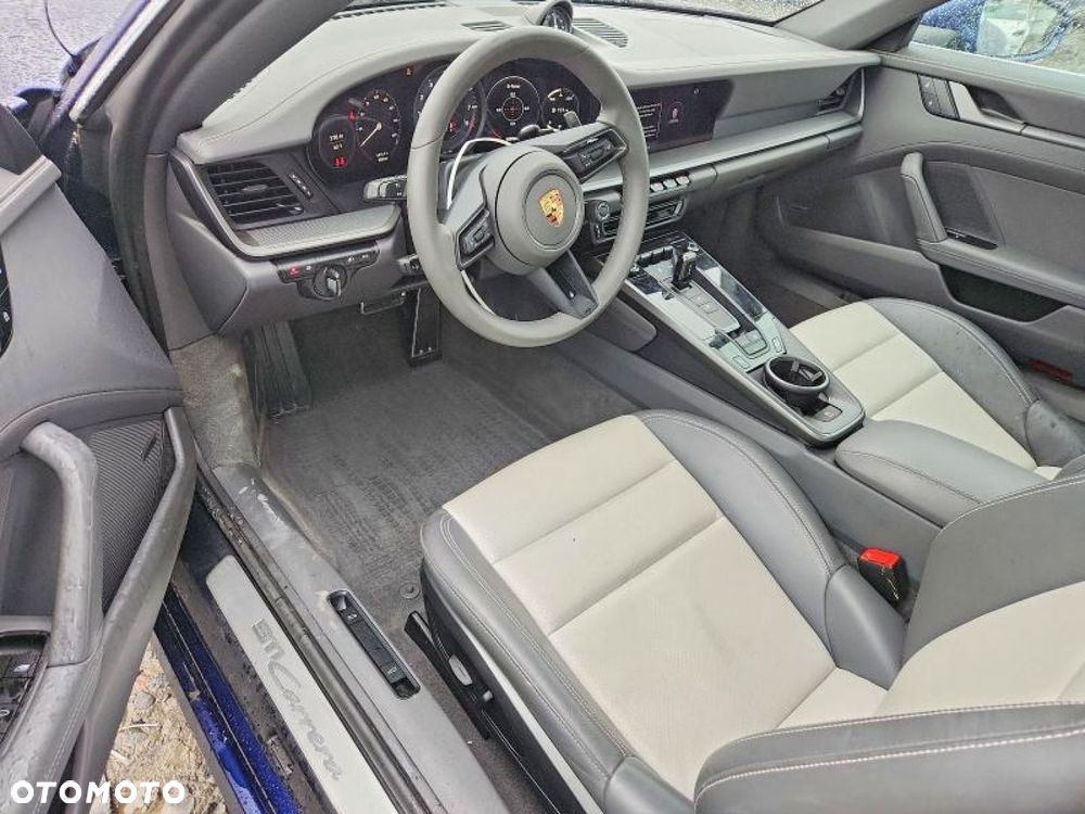 Porsche 911 - 9