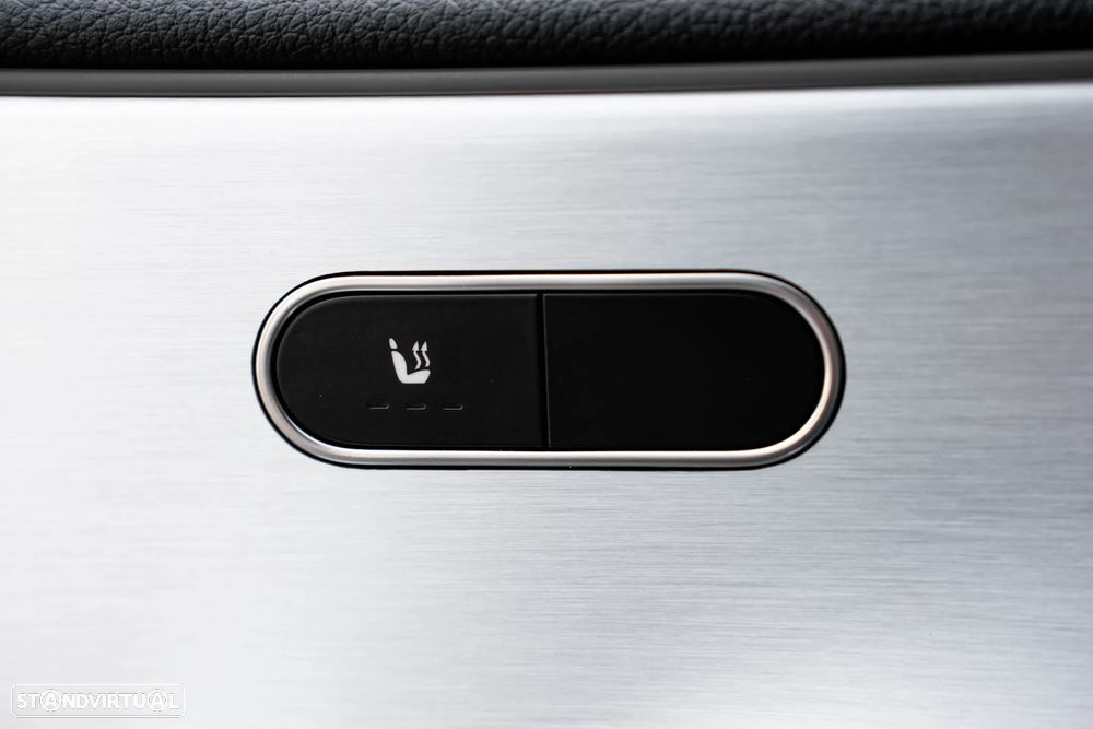 Mercedes-Benz CLA 200 d Shooting Brake AMG Line Aut. - 44