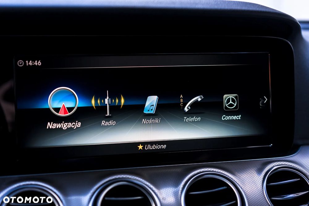 Mercedes-Benz Klasa E 220 d 4-Matic 9G-TRONIC - 16