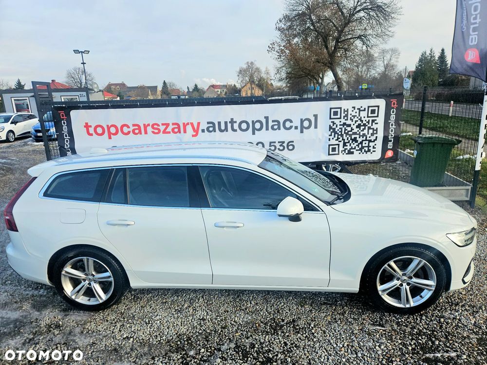 Volvo V60 D4 Momentum - 17