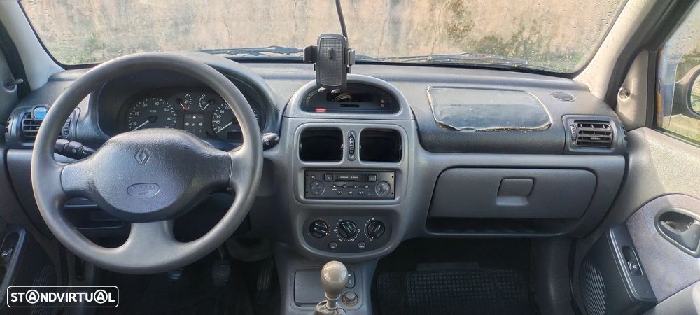 Renault Clio 1.2 Authentique - 12