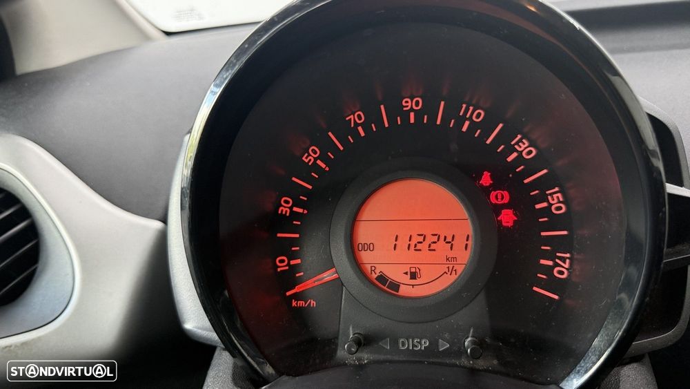 Peugeot 108 1.2 VTi Allure - 24