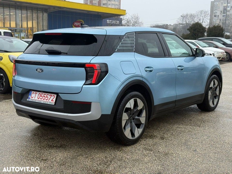 Ford Explorer RWD 77 kWh Extended Range Premium - 6