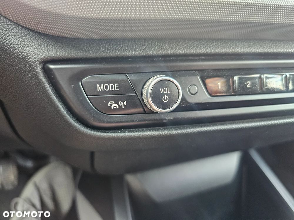 BMW Seria 1 116d ColorVision Edition - 25