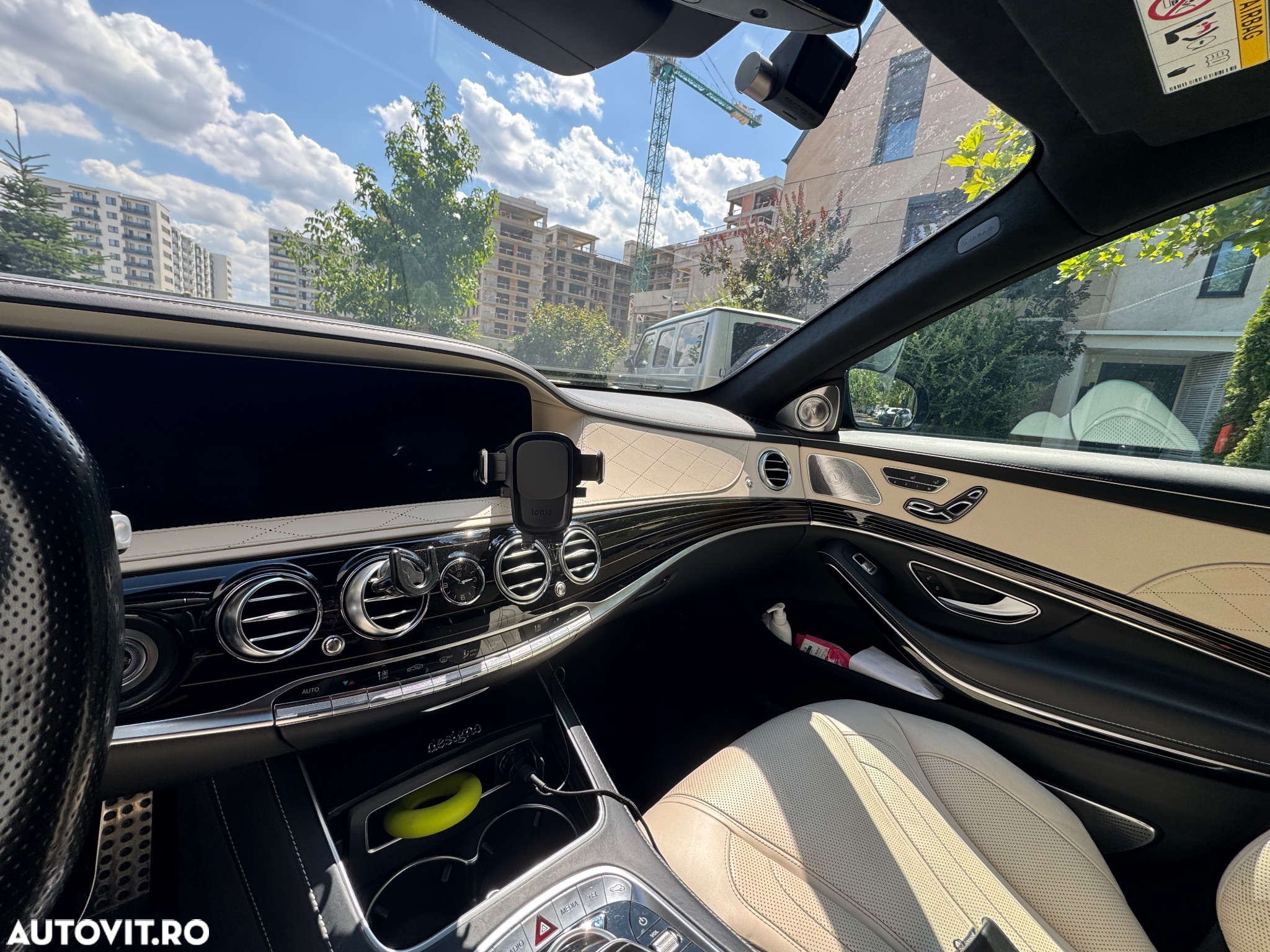 Mercedes-Benz S 560 4Matic 9G-TRONIC - 11