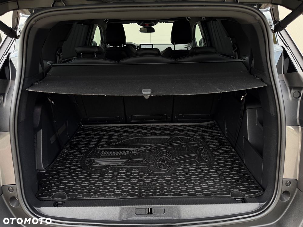 Peugeot 5008 1.6 PureTech GT Line S&S EAT8 - 19