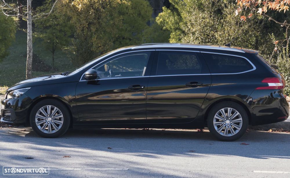 Peugeot 308 1.6 BlueHDi Allure J17 EAT6 - 4