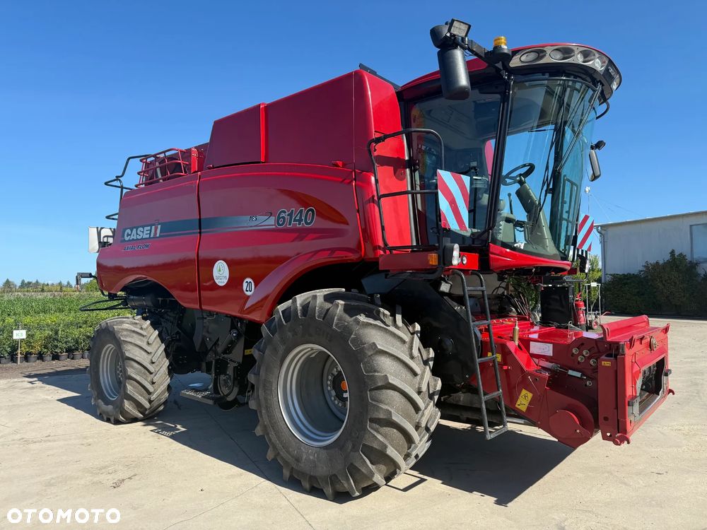 Case IH Axial Flow 6140 - 2
