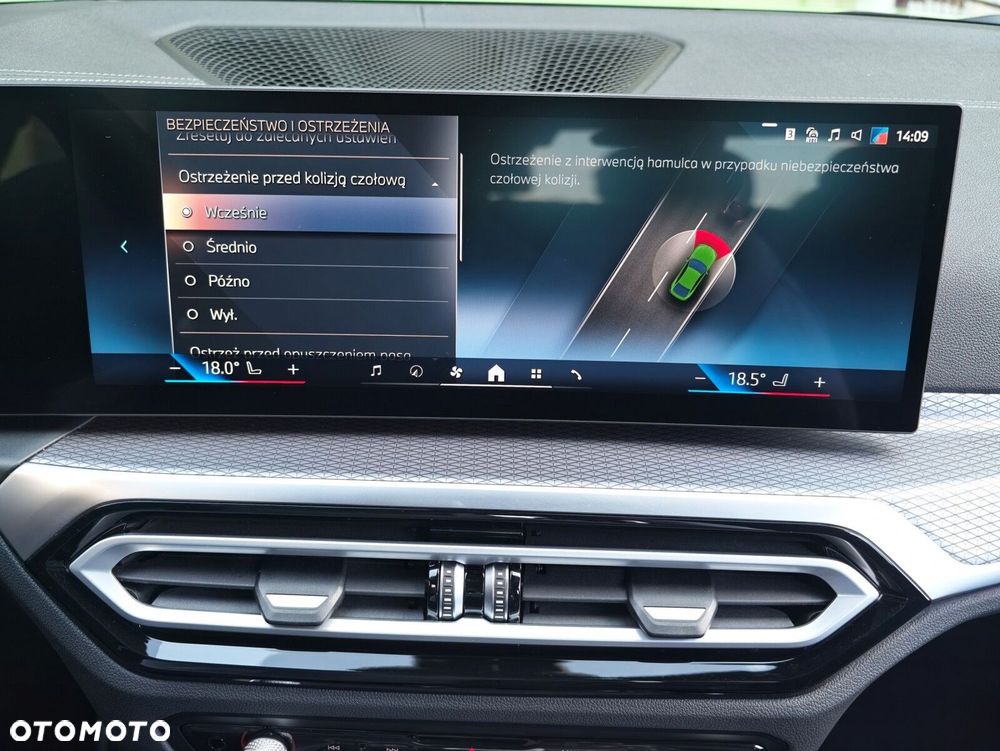 BMW i4 - 21
