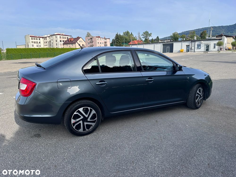 Skoda RAPID 1.2 TSI Ambition - 4