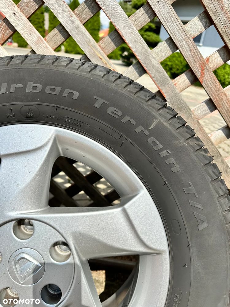 Opony Używane Całoroczne 2szt para BFGoodrich Urban TerrainT/A 215/65/16 2021r - 3