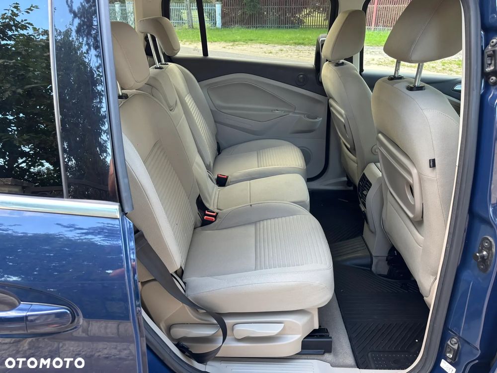 Ford Grand C-MAX Gr 1.5 TDCi Titanium - 13
