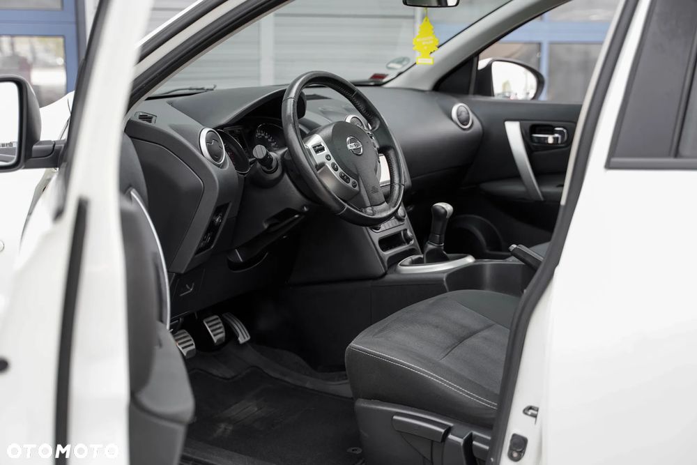 Nissan Qashqai 1.6 Tekna - 12