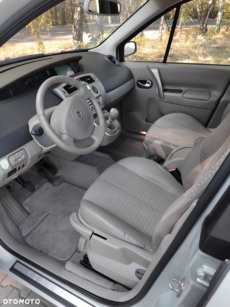 Renault Scenic - 6