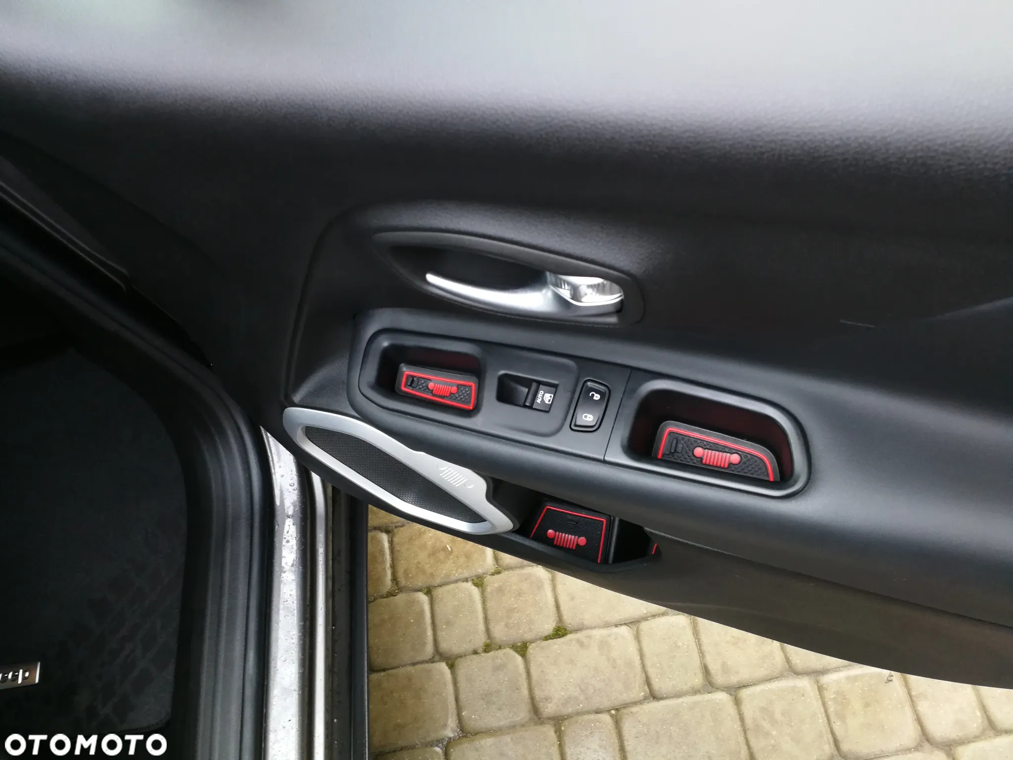 Jeep Renegade 1.4 MultiAir Limited FWD S&S - 10