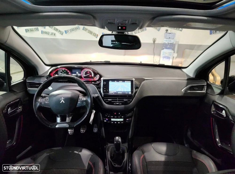 Peugeot 2008 PureTech 110 Stop&Start GT-Line Edition - 9