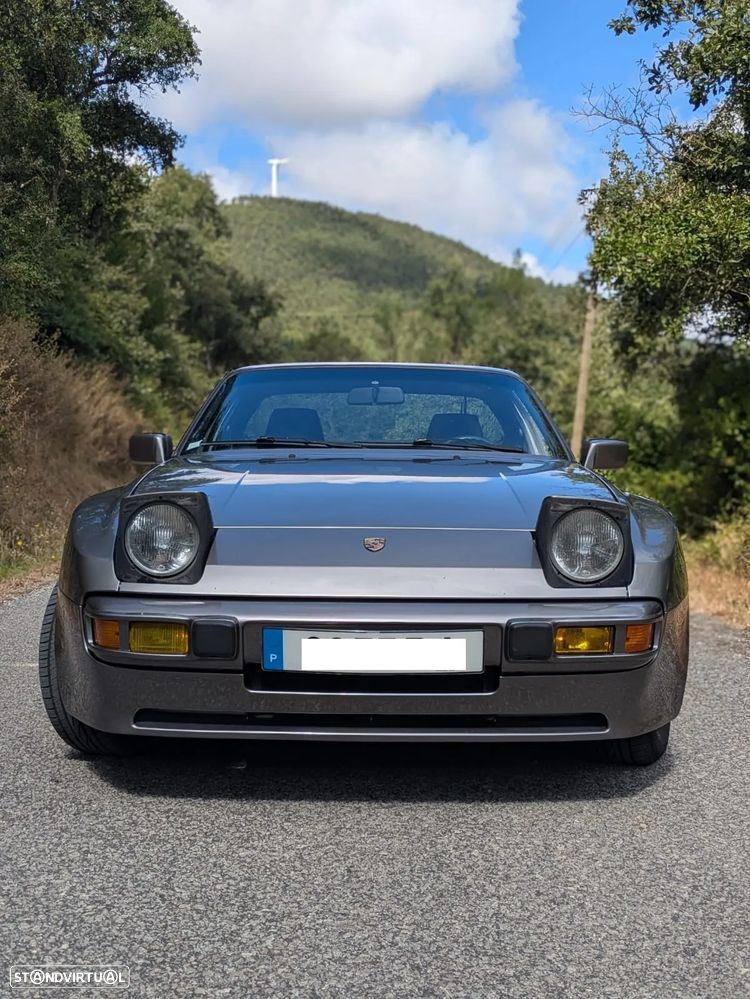 Porsche 944 - 15