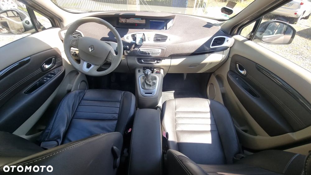Renault Scenic TCe 130 Luxe - 5