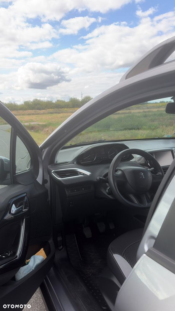 Peugeot 2008 - 5