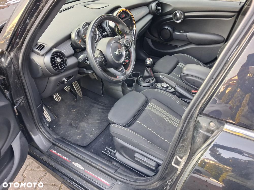 MINI Cooper D 60 Years - 15