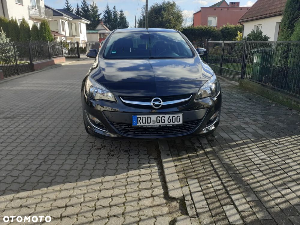 Opel Astra 1.4 Turbo - 2