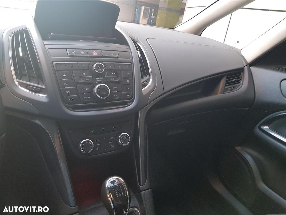 Opel Zafira Tourer 1.6 CDTI ECOFLEX Start/Stop Business Innovation - 9