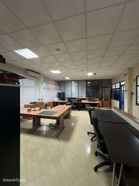 Escritório para arrendamento - Grande imagem: 5/7