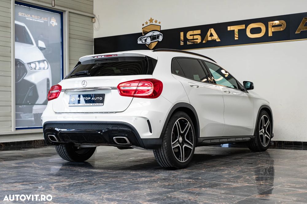 Mercedes-Benz GLA 250 7G-DCT AMG Line - 4