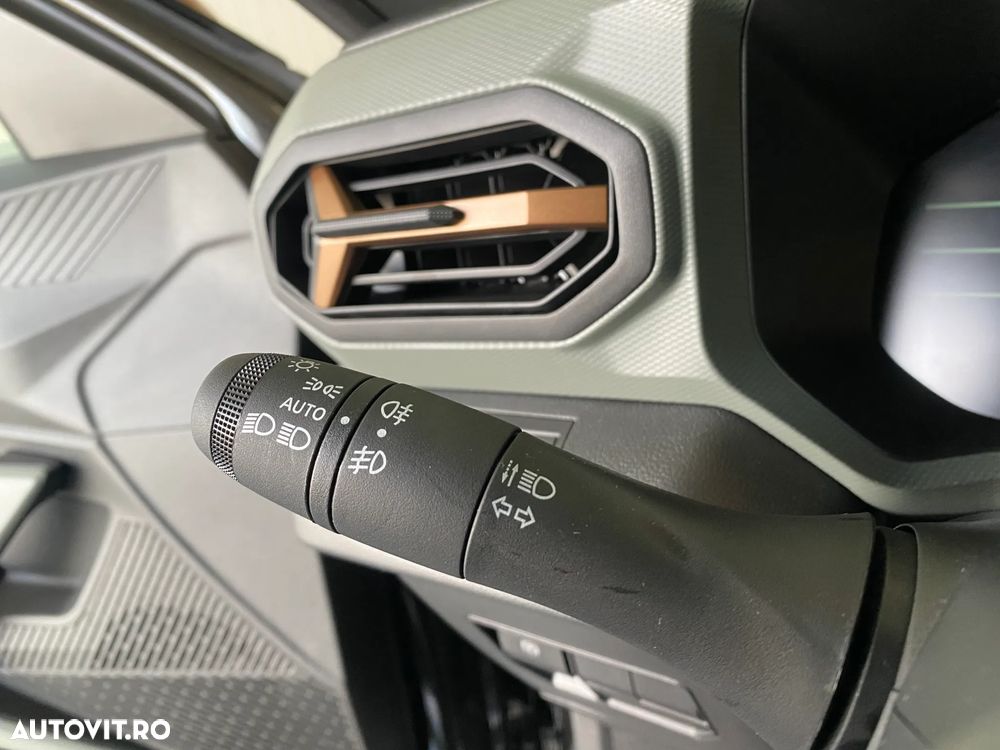 Dacia Duster HEV 140 Extreme - 16