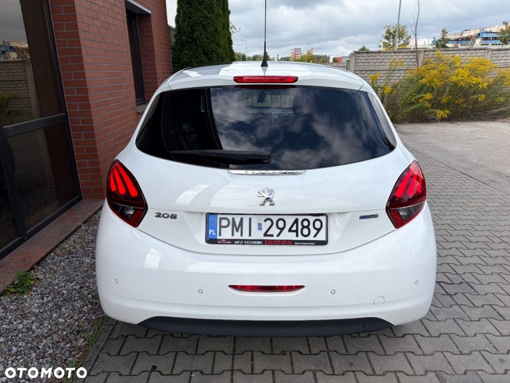 Peugeot 208 1.2 PureTech Style - 6