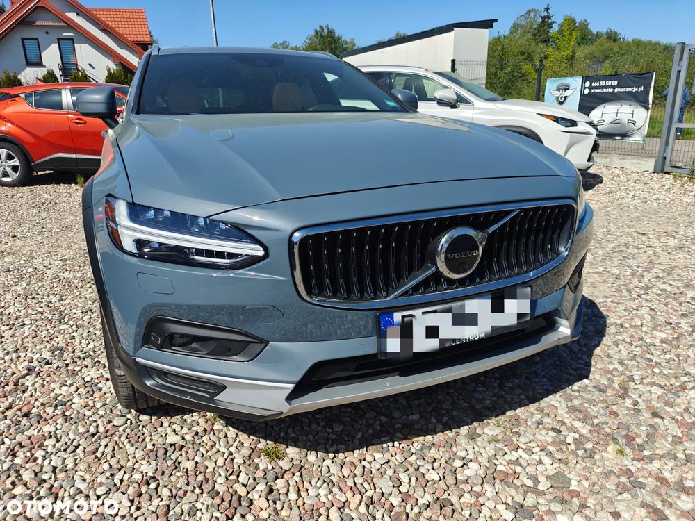 Volvo V90 Cross Country T6 AWD - 10