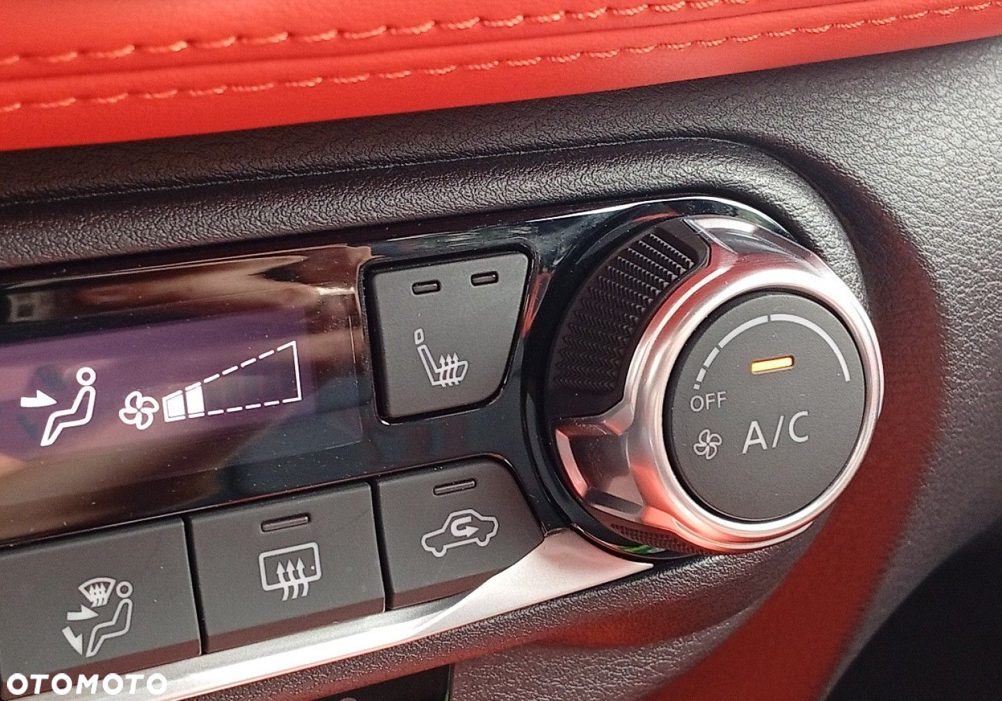 Nissan Juke - 33
