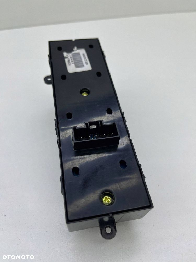 KIA OPTIMA III PANEL PRZEŁĄCZNIK SZYB KIEROWCY EUROPA 93570-2T520 - 4