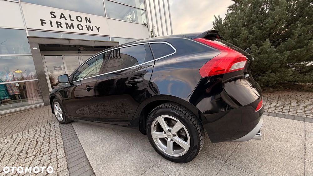 Volvo V40 D3 Linje You - 19