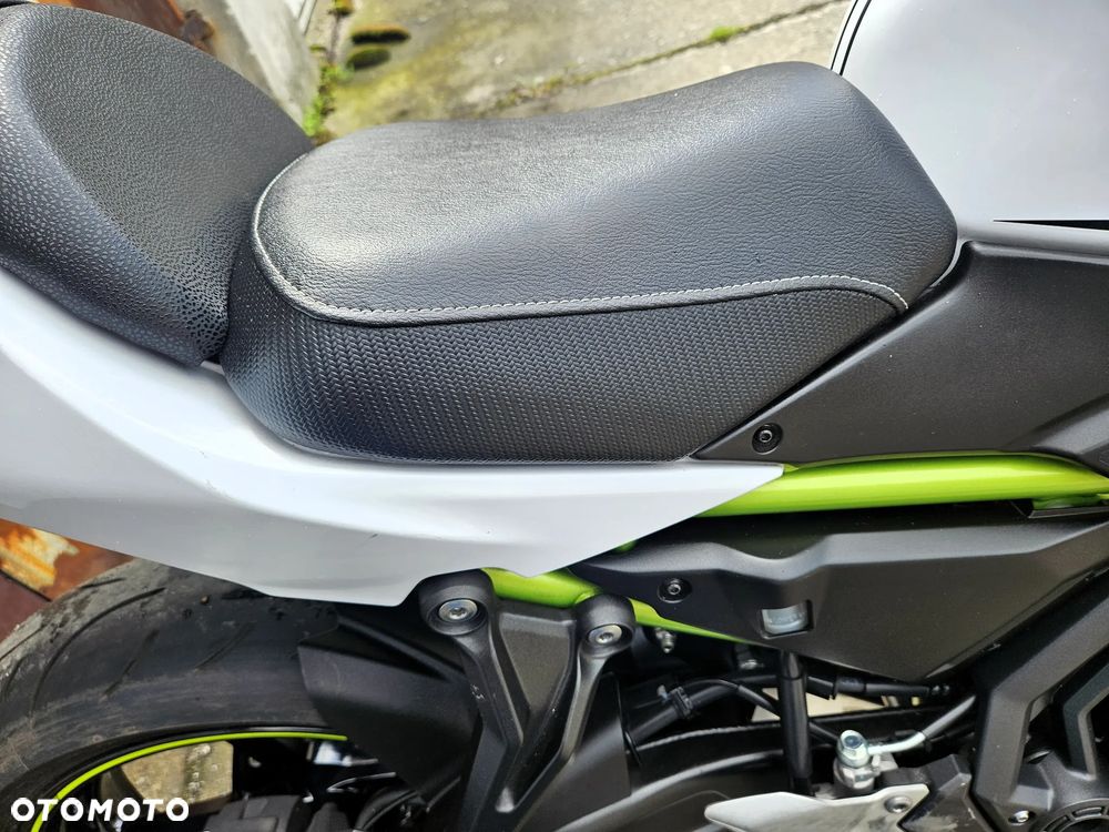 Kawasaki Z 650 - 11