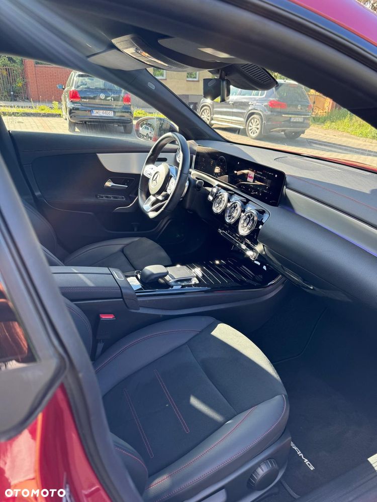 Mercedes-Benz CLA - 5