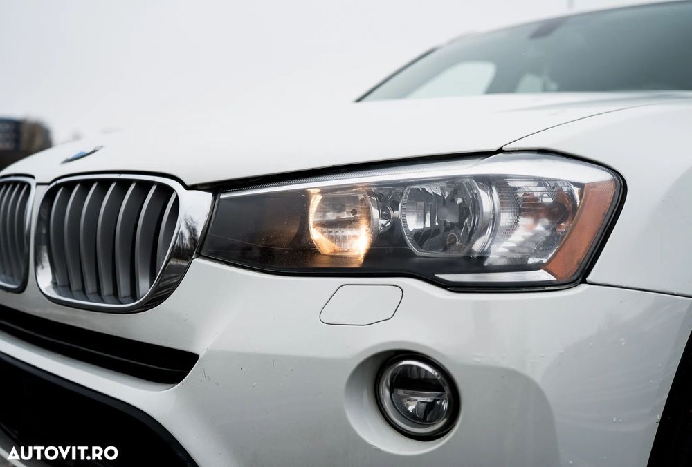 BMW X3 xDrive28i Aut. Advantage - 2