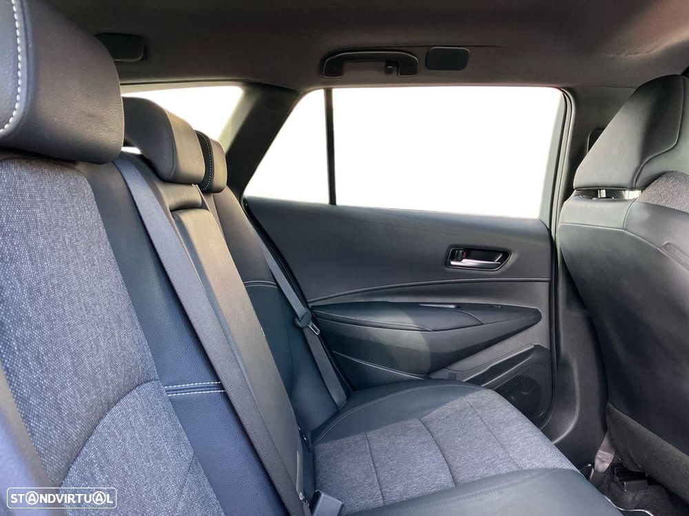 Toyota Corolla Touring Sports 1.8 Hybrid Comfort Plus - 8