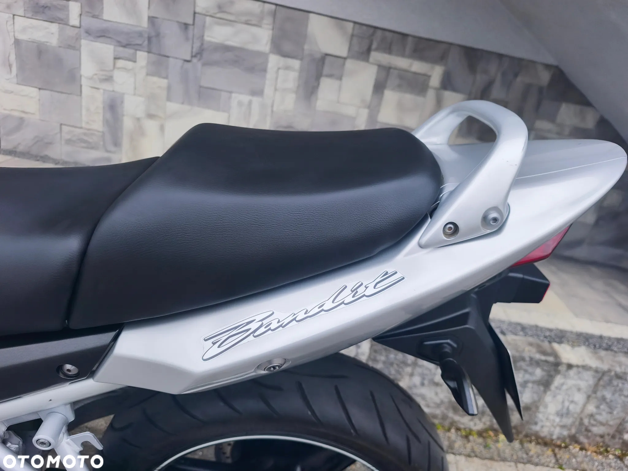 Suzuki Bandit - 27